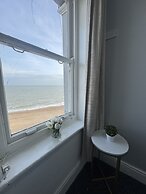 Marine Parade Hotel