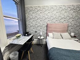 Marine Parade Hotel