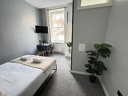 Marine Parade Hotel