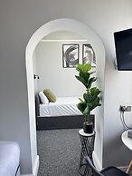 Marine Parade Hotel