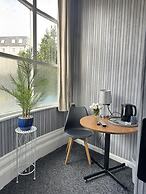 Marine Parade Hotel