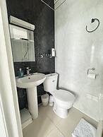 Marine Parade Hotel