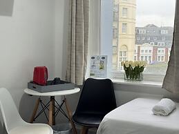 Marine Parade Hotel