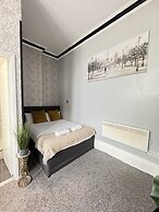 Marine Parade Hotel