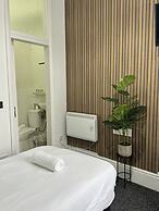 Marine Parade Hotel