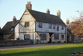 Lamb Hotel by Greene King Inns