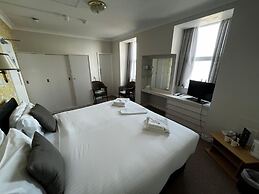 The Cumberland Hotel