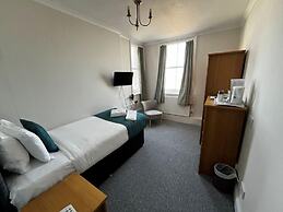 The Cumberland Hotel
