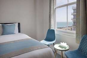 The Cumberland Hotel