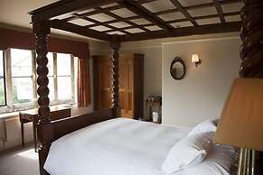 The Amberley Inn