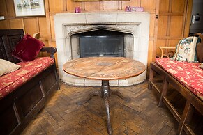 The Amberley Inn