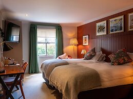 The Dukes Head Hotel
