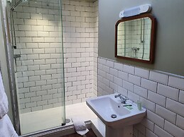 Holmwood House Hotel