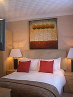 The Ashburnham Hotel