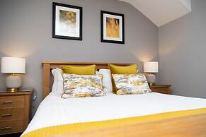 Rufford Arms Hotel