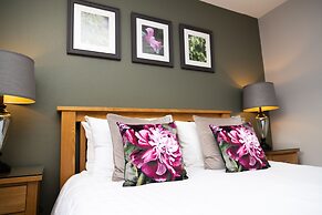 Rufford Arms Hotel
