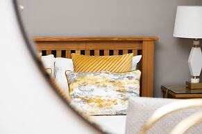 Rufford Arms Hotel
