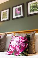 Rufford Arms Hotel