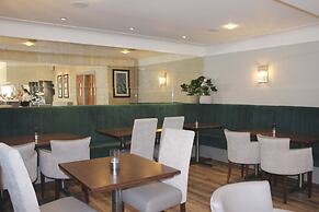 Rufford Arms Hotel