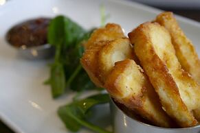 Rufford Arms Hotel