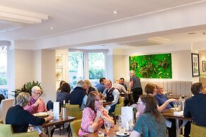 Rufford Arms Hotel