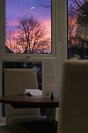 Rufford Arms Hotel