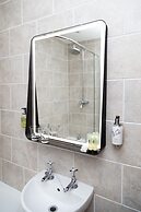 Rufford Arms Hotel