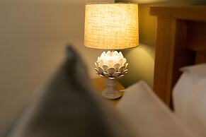 Rufford Arms Hotel