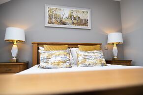 Rufford Arms Hotel