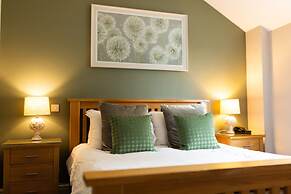 Rufford Arms Hotel