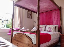 Wentworth House Hotel