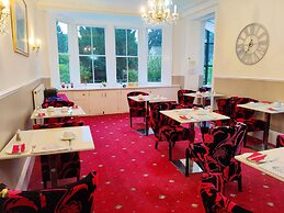 Wentworth House Hotel