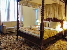 Wentworth House Hotel