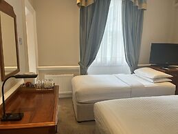 Staunton Hotel