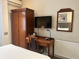 Staunton Hotel