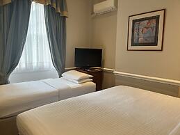 Staunton Hotel