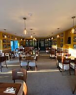 Shurland Hotel