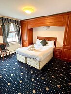 Shurland Hotel