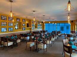 Shurland Hotel