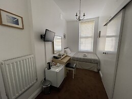 Gateway Hotel
