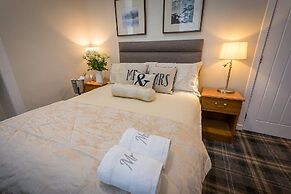Castletown Hotel