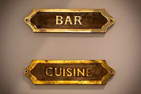 Castletown Hotel