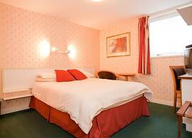 Castletown Hotel