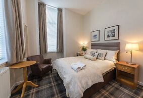 Castletown Hotel