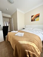 Melbourne House