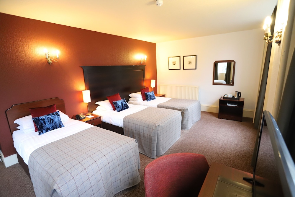 Ben Wyvis Hotel