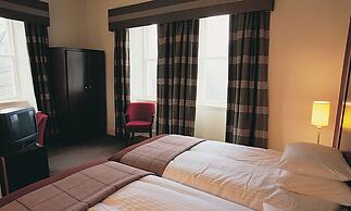 Ben Wyvis Hotel