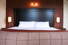 Ben Wyvis Hotel
