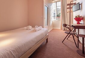 Hôtel Louvia