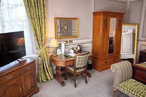 The Cedars Inn by Greene King Inns